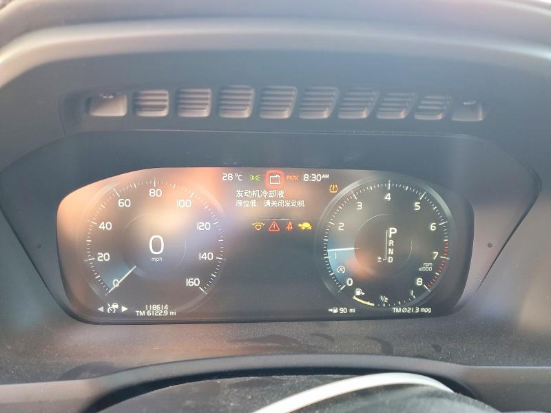 Foto 9 de la subasta – 2016 VOLVO XC90 con VIN YV4A22PL5G1040795