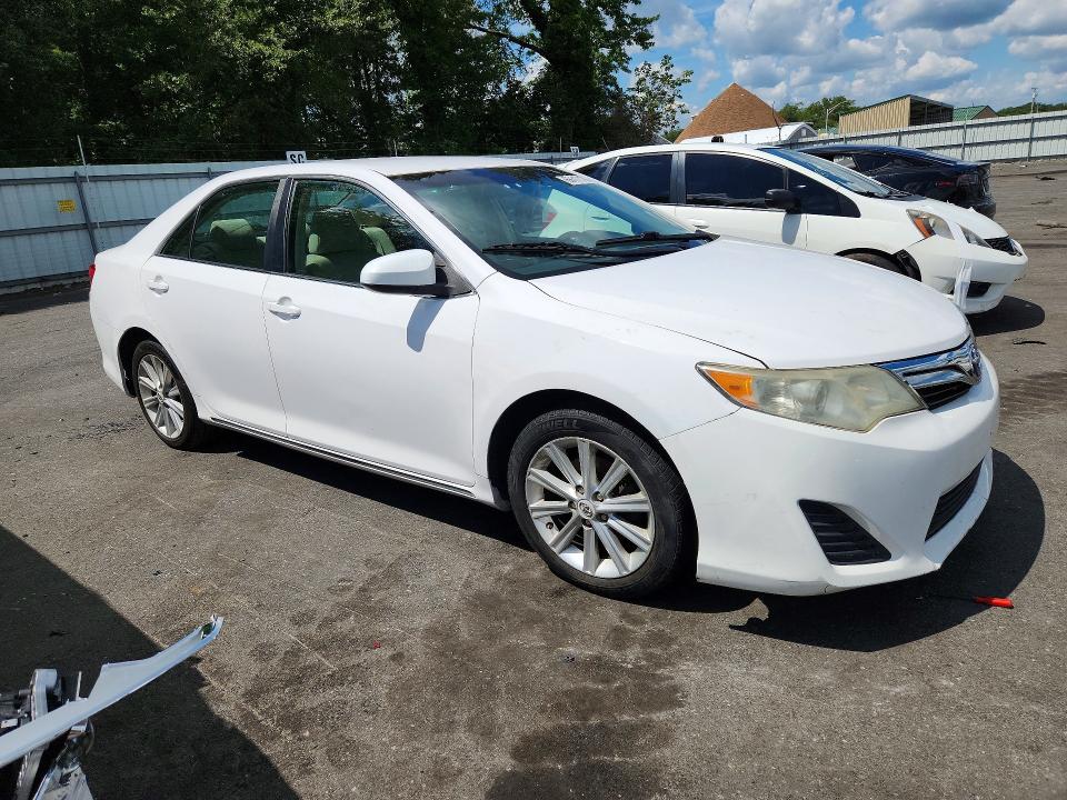 Photo 4 from auction – 2012 TOYOTA CAMRY HYBRID with VIN 4T1BD1FK0CU051485
