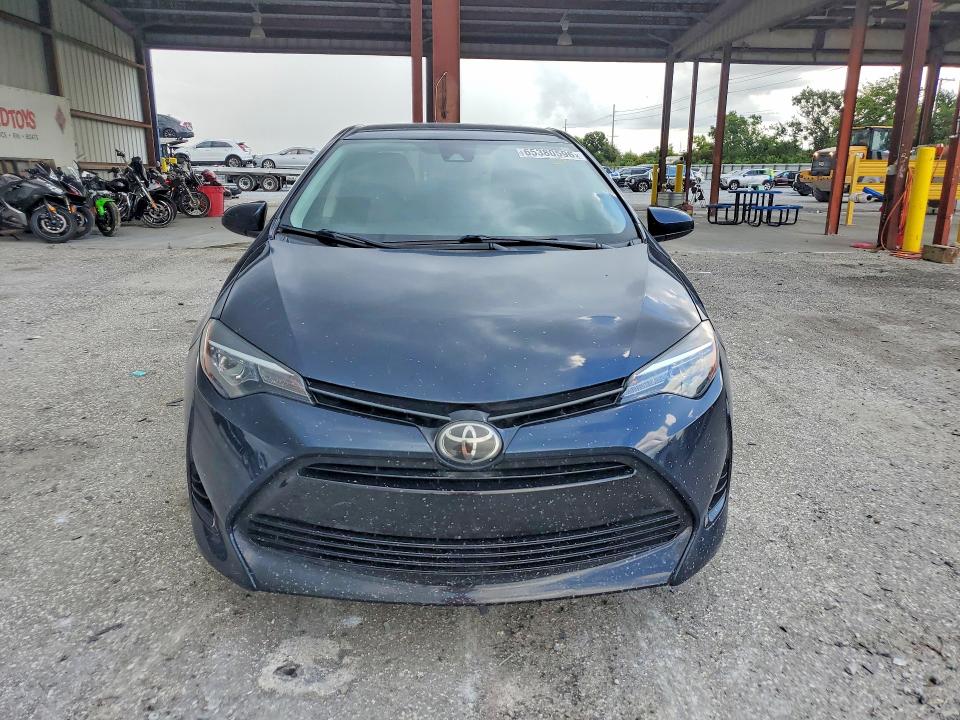 Photo 5 from auction – 2018 TOYOTA COROLLA with VIN 5YFBURHE0JP779991