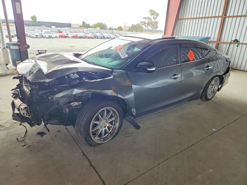 NISSAN MAXIMA 2019 with VIN 1N4AA6AV5KC383679 - Photo from auction