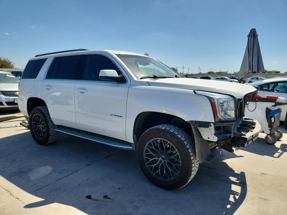 Фото 4 с аукциона – 2017 GMC YUKON с VIN 1GKS2BKC4HR350183