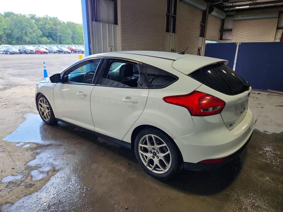 Photo 2 from auction – 2015 FORD FOCUS with VIN 1FADP3K20FL336368