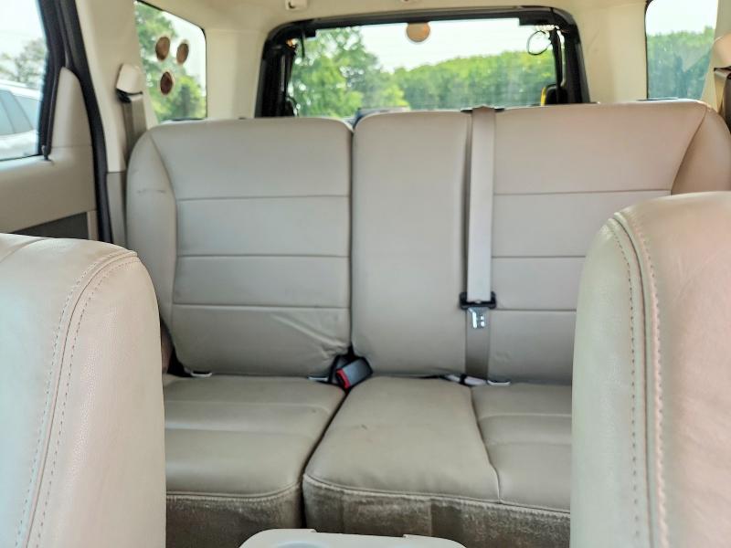 Photo 10 from auction – 2010 FORD ESCAPE with VIN 1FMCU4K34AKA64396