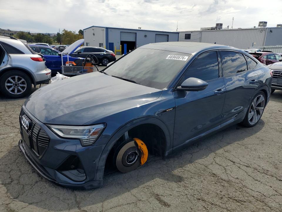 AUDI E-TRON 2023 с VIN WA13ABGE8PB014941 - Снимка от търг