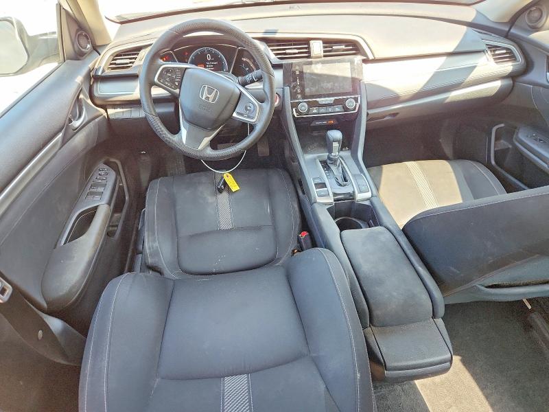 Photo 8 from auction – 2018 HONDA CIVIC with VIN 2HGFC2F77JH566740