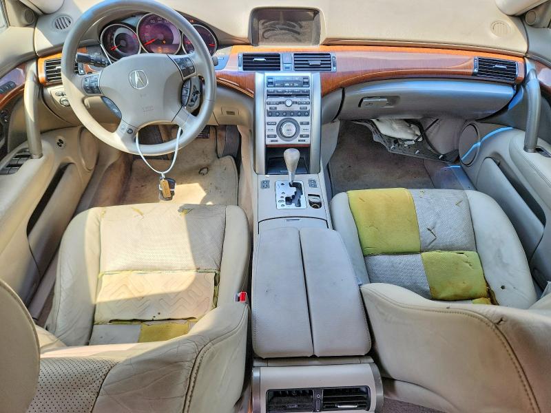 Photo 8 from auction – 2005 ACURA RL with VIN JH4KB16535C012207