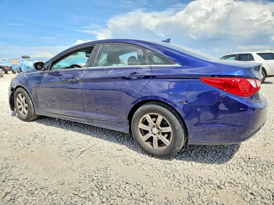 Photo 2 from auction – 2012 HYUNDAI SONATA with VIN 5NPEB4AC3CH393483
