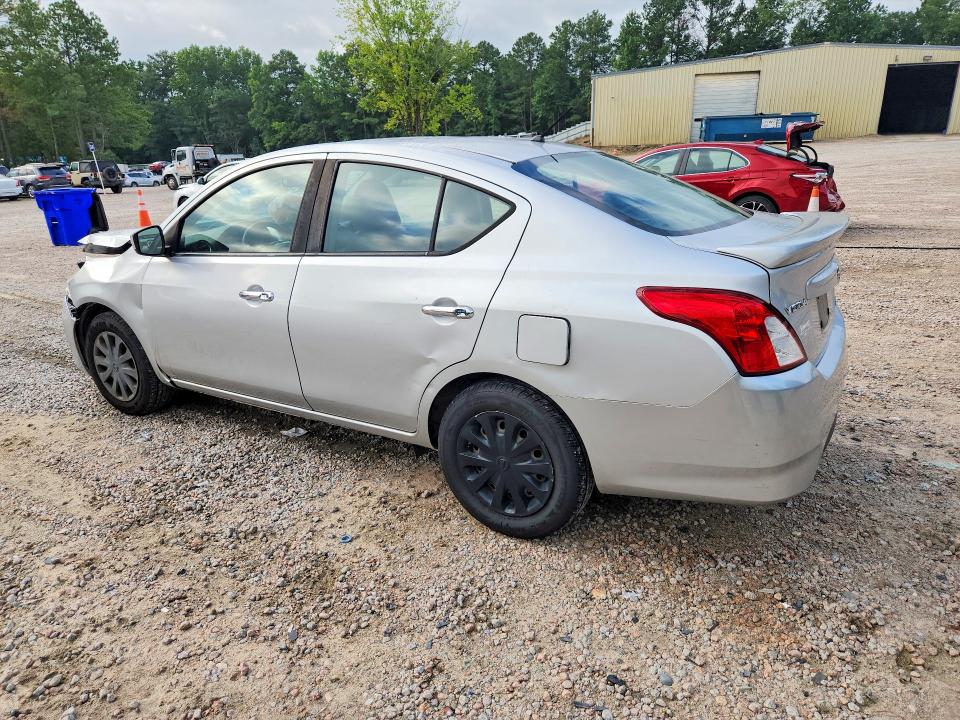 Photo 2 from auction – 2016 NISSAN VERSA with VIN 3N1CN7AP1GL870472