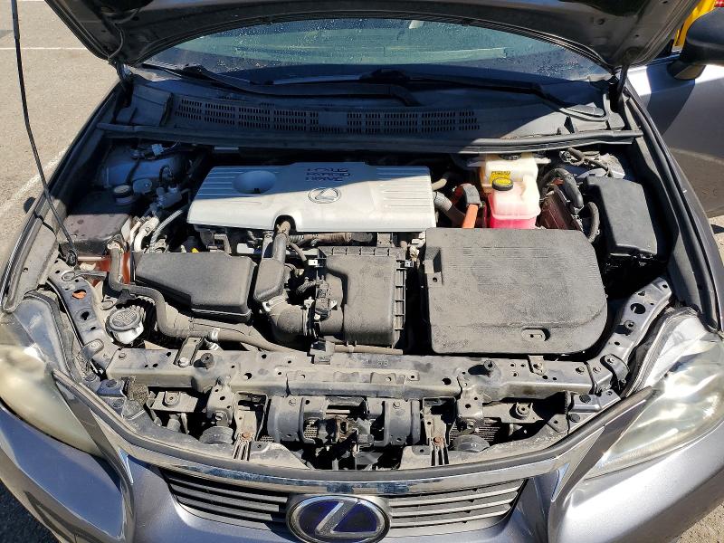 Photo 11 from auction – 2013 LEXUS CT with VIN JTHKD5BHXD2165771