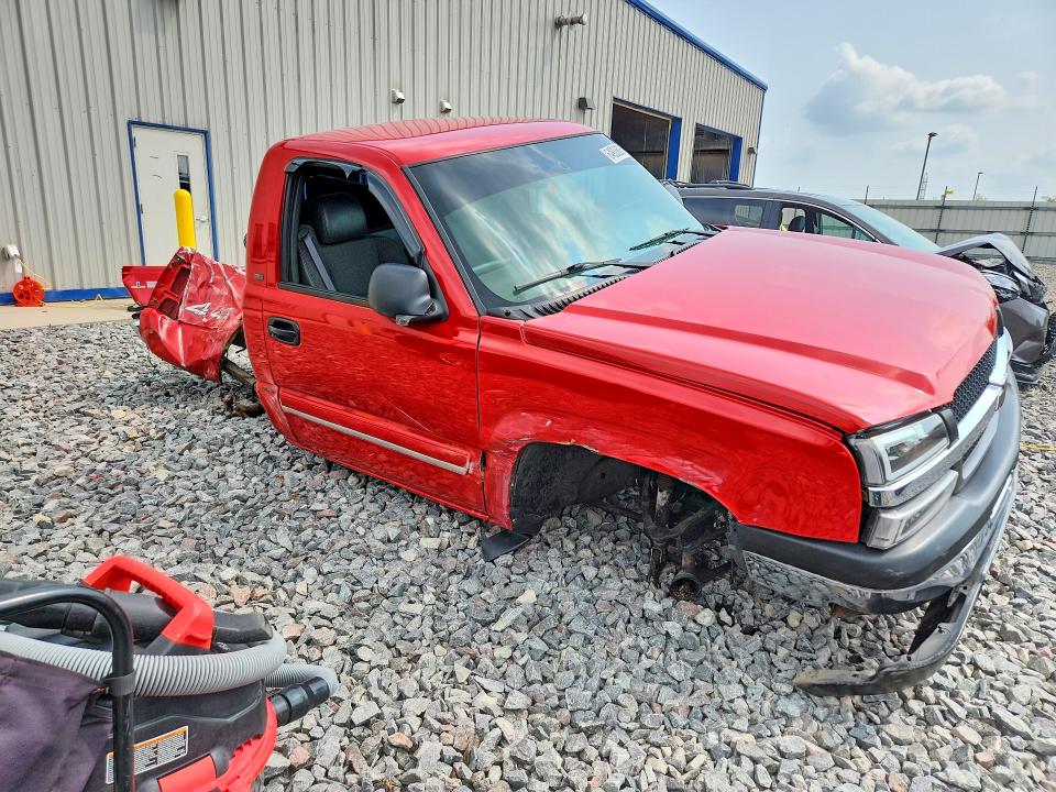 Photo 4 from auction – 2004 CHEVROLET SILVERADO with VIN 1GCEK14TX4Z264001
