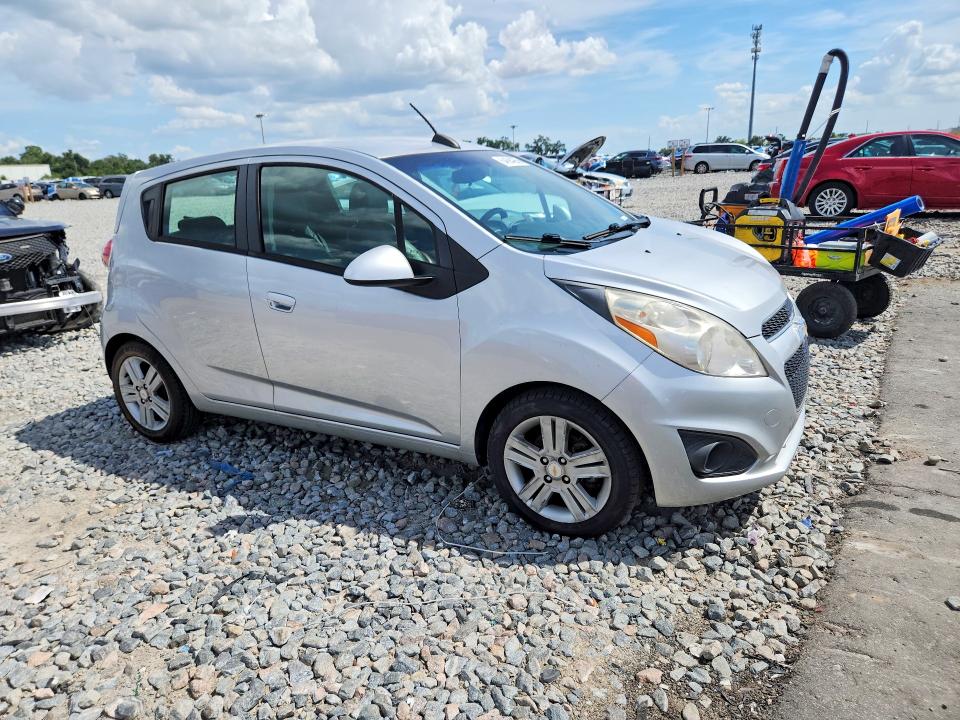 Photo 4 from auction – 2015 CHEVROLET SPARK with VIN KL8CD6S96FC735453