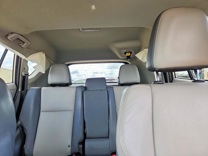 Photo 10 from auction – 2013 TOYOTA RAV4 with VIN 2T3DFREV4DW110561