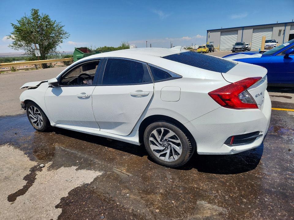 Photo 2 from auction – 2017 HONDA CIVIC with VIN 19XFC2F79HE061318