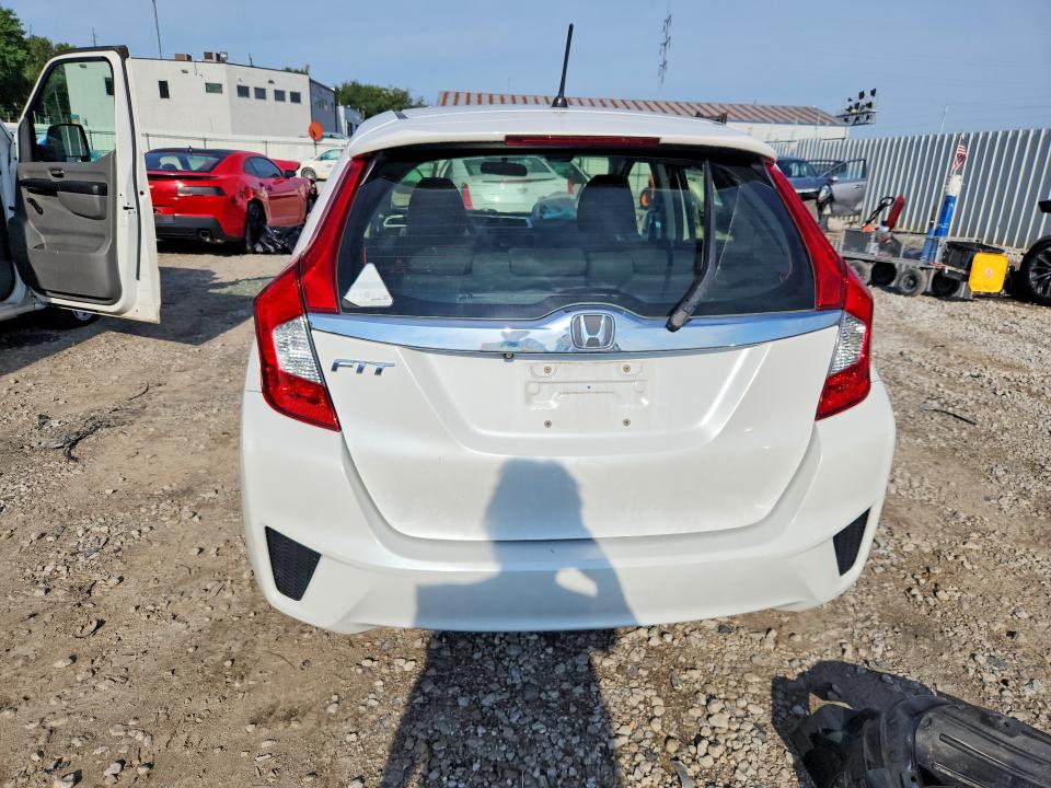 Photo 6 from auction – 2016 HONDA FIT with VIN JHMGK5H73GX004941