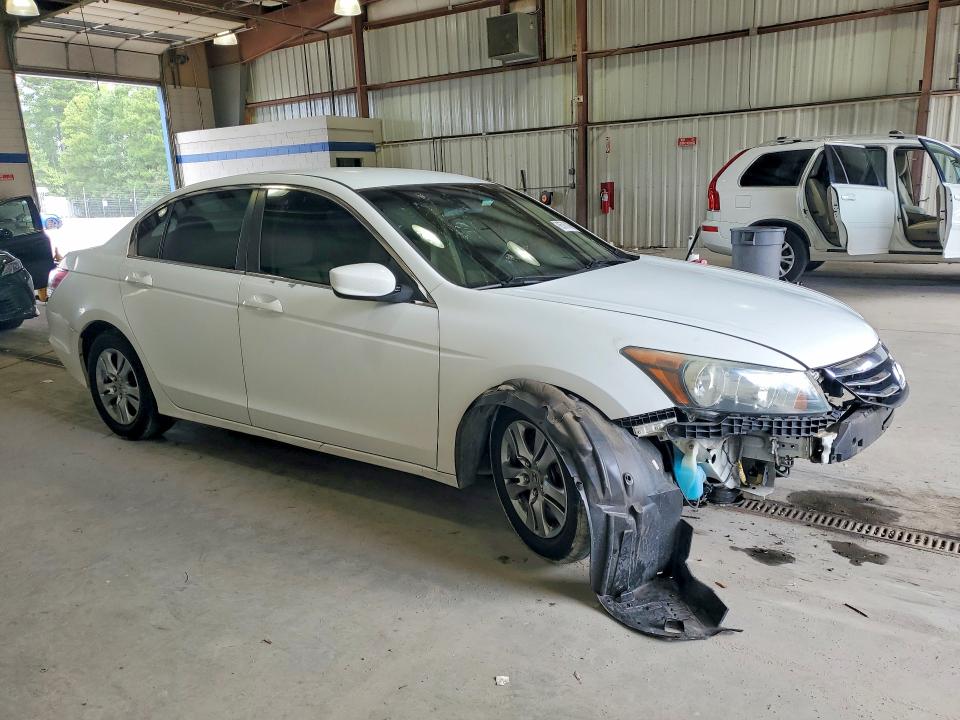 Photo 4 from auction – 2011 HONDA ACCORD with VIN 1HGCP2F64BA102819