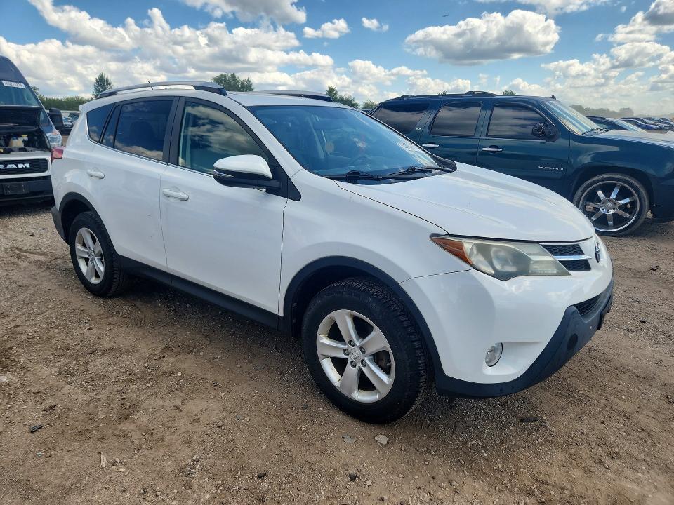 Foto 4 de la subasta – 2013 TOYOTA RAV4 con VIN JTMRFREV5D5026956