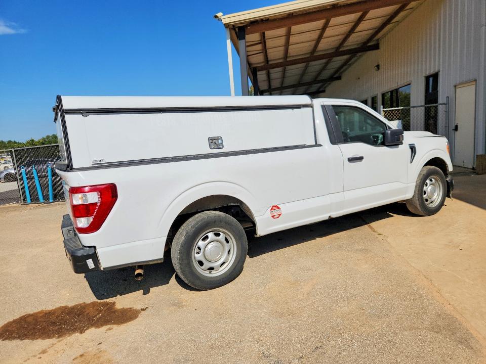 Photo 3 from auction – 2022 FORD F150 with VIN 1FTMF1CB8NKE11516