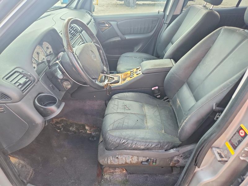 Photo 7 from auction – 2001 MERCEDES-BENZ ML with VIN 4JGAB74E61A259189