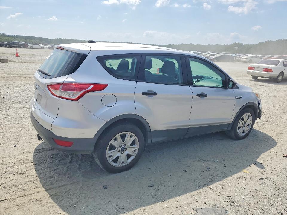 Photo 3 from auction – 2013 FORD ESCAPE with VIN 1FMCU0F77DUB90394