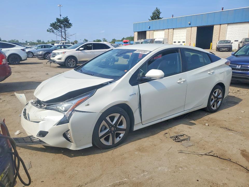 2016 TOYOTA PRIUS - Търг №65504066