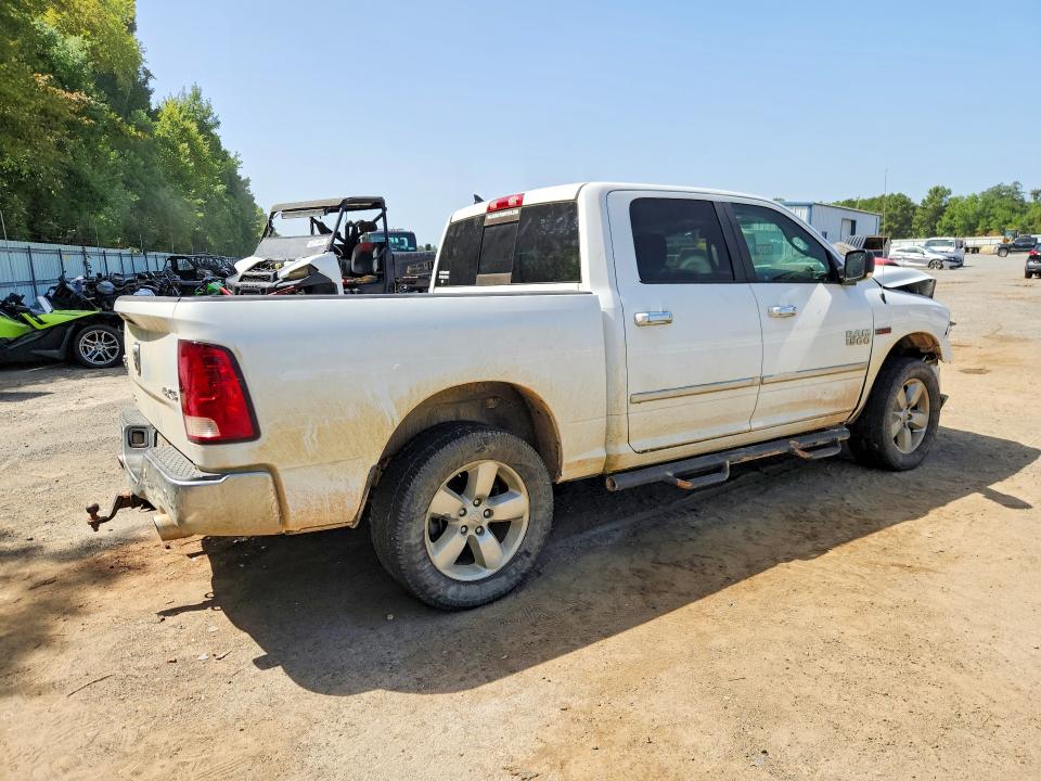 Photo 3 from auction – 2016 RAM 1500 with VIN 1C6RR7LM5GS218929