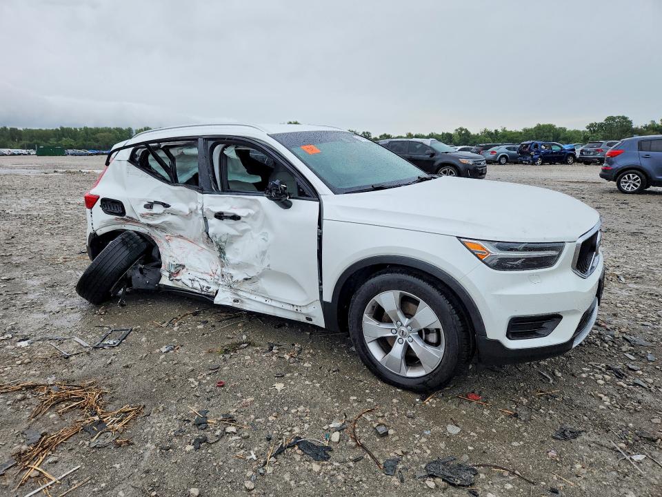 Photo 4 from auction – 2022 VOLVO XC40 with VIN YV4162UK4N2750004