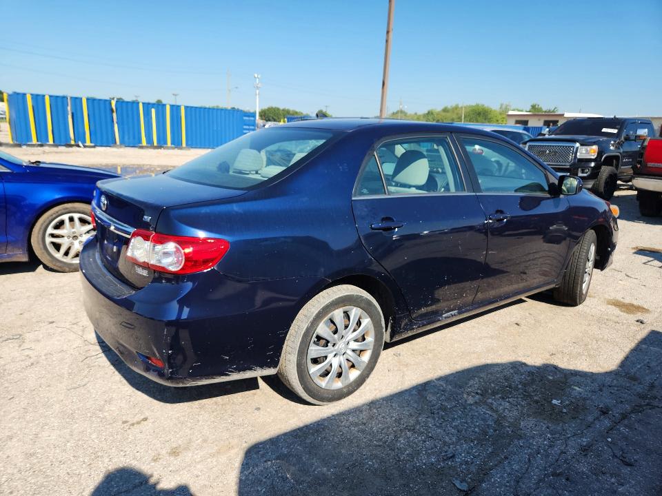 Photo 3 from auction – 2013 TOYOTA COROLLA with VIN 2T1BU4EE4DC967909