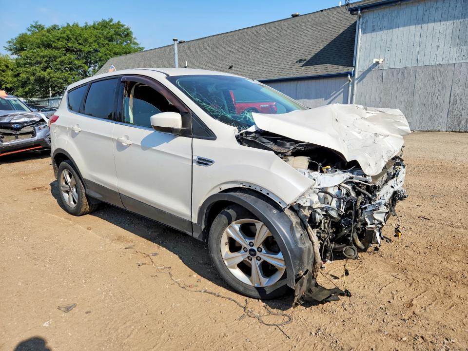 Photo 4 from auction – 2015 FORD ESCAPE with VIN 1FMCU9GX4FUB48254