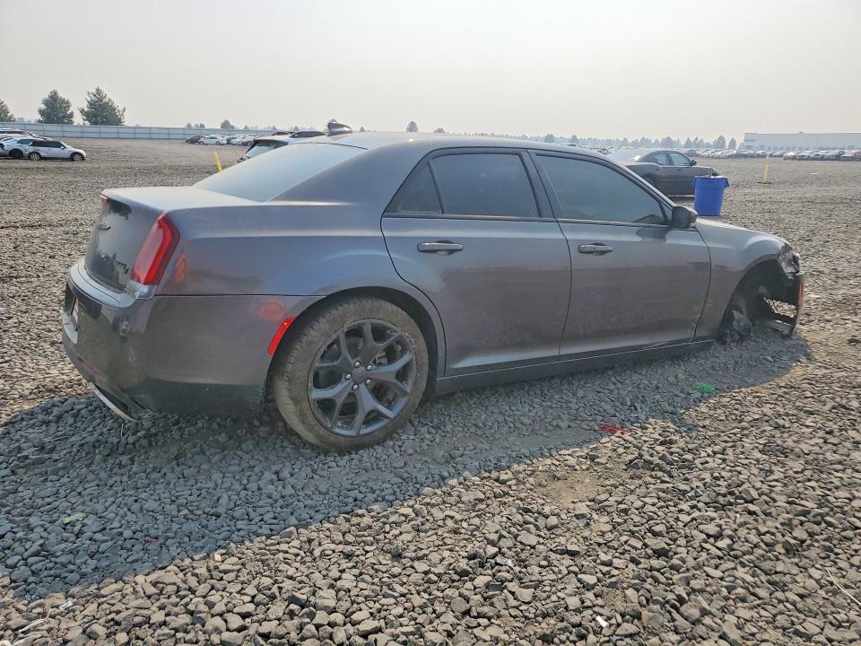 Zdjęcie 3 z aukcji – 2023 CHRYSLER 300 z VIN 2C3CCABG4PH585373
