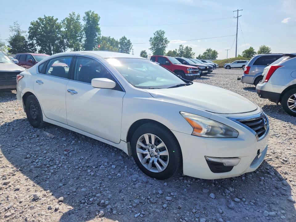Photo 4 from auction – 2015 NISSAN ALTIMA with VIN 1N4AL3AP1FC413230