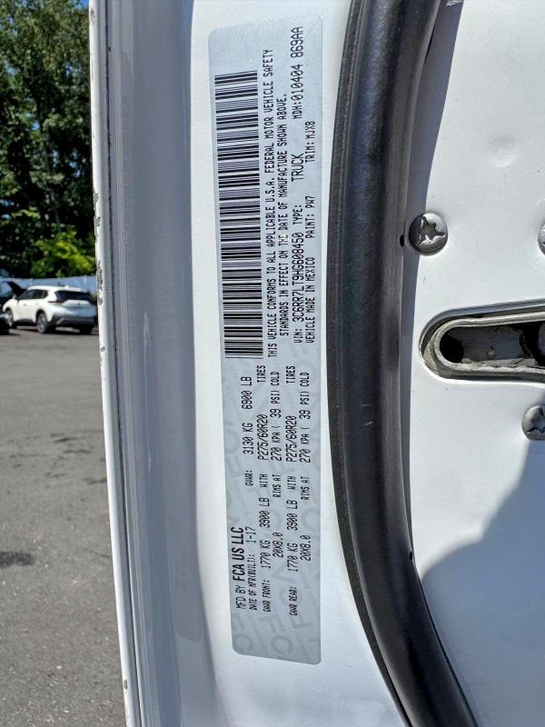 Photo 12 from auction – 2017 RAM 1500 with VIN 3C6RR7LT9HG608450