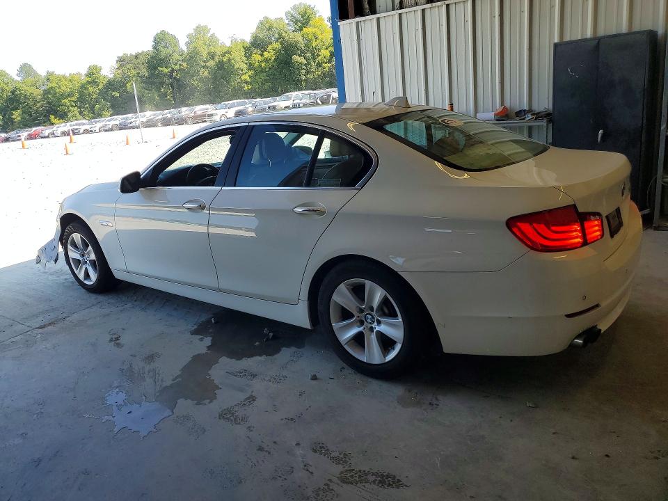 Photo 2 from auction – 2012 BMW 528 with VIN WBAXG5C52CDX04886