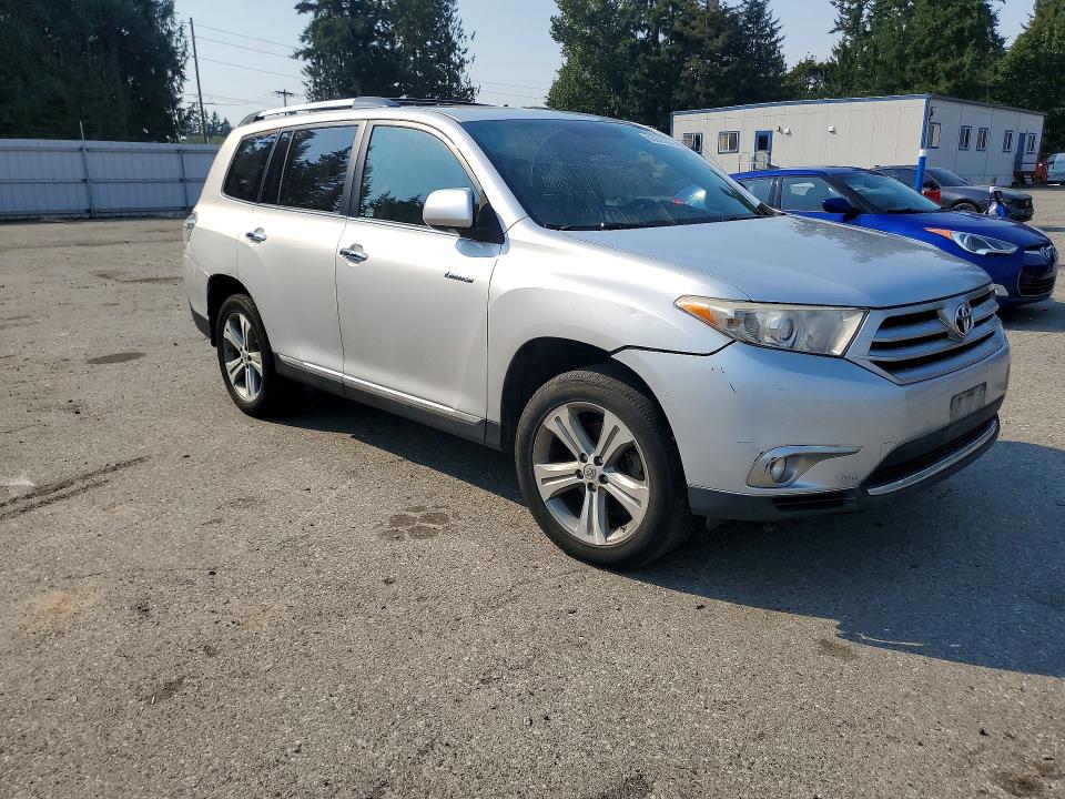 Photo 4 from auction – 2011 TOYOTA HIGHLANDER with VIN 5TDDK3EH0BS053891