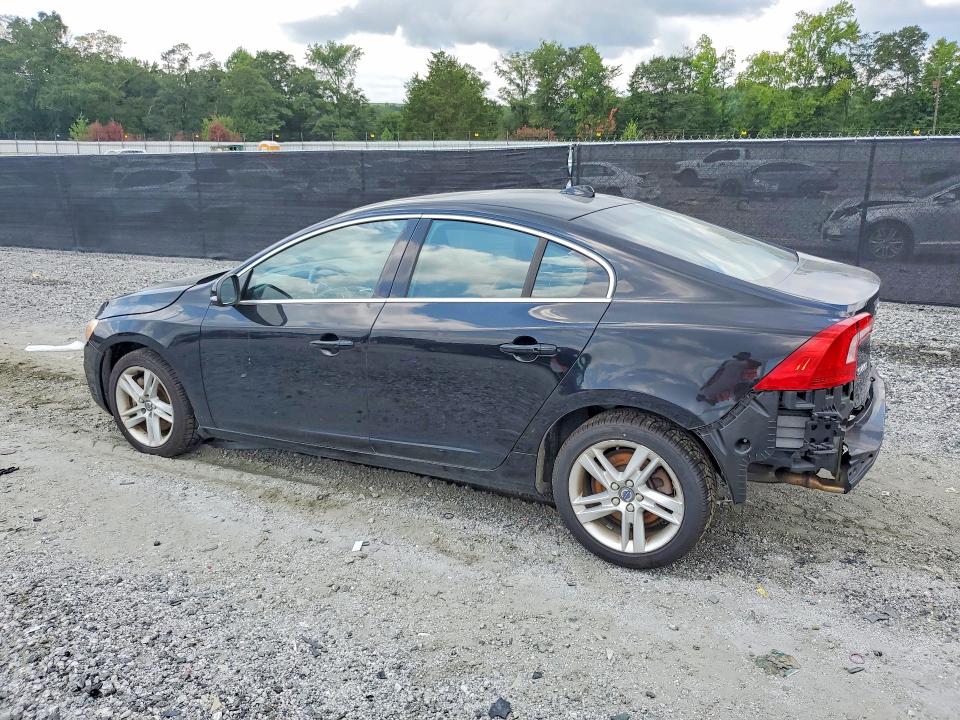 Photo 2 from auction – 2015 VOLVO S60 with VIN YV1612TK3F1357198