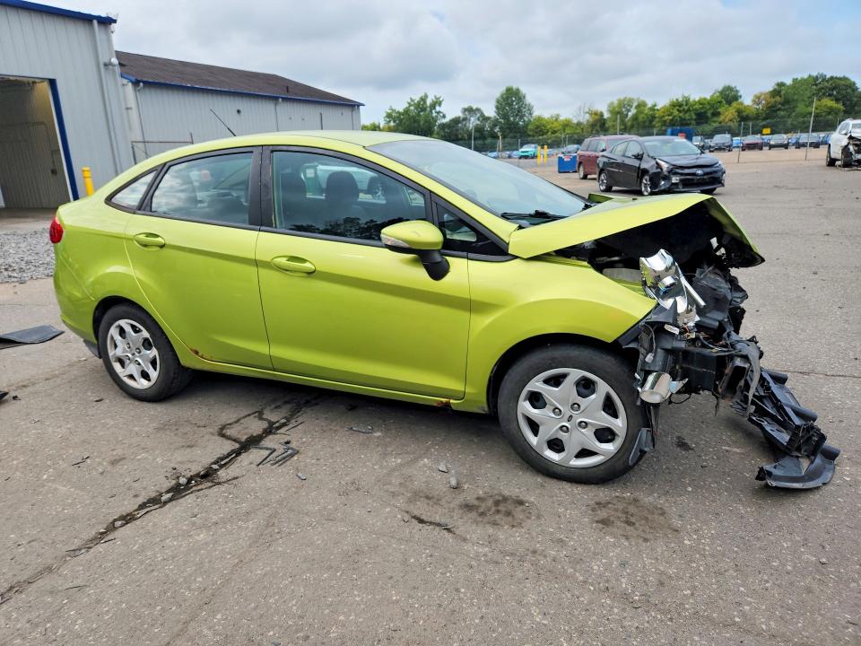 Снимка 4 от търг – 2013 FORD FIESTA с VIN 3FADP4BJ1DM156082