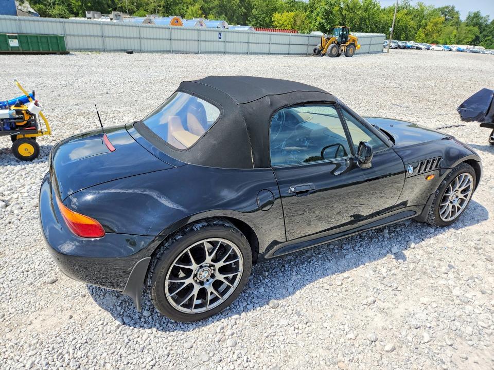 Photo 3 from auction – 1997 BMW Z3 with VIN 4USCJ332XVLC02064