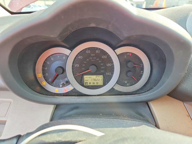 Foto 9 de la subasta – 2007 TOYOTA RAV4 con VIN JTMZD33V476028895