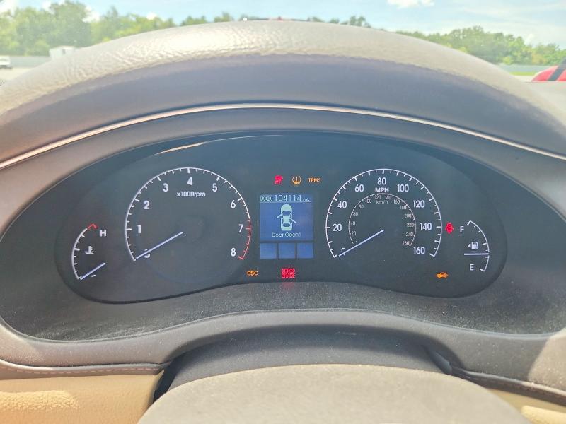 Photo 9 from auction – 2012 HYUNDAI GENESIS with VIN KMHGC4DD9CU160414