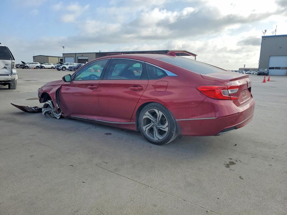 Photo 2 from auction – 2018 HONDA ACCORD with VIN 1HGCV1F44JA065025