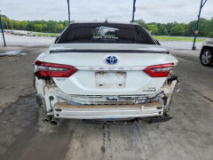 Photo 6 from auction – 2022 TOYOTA CAMRY with VIN 4T1K31AK5NU044643