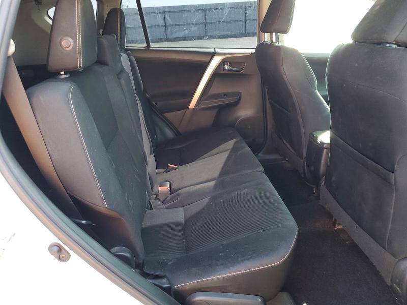 Photo 11 from auction – 2014 TOYOTA RAV4 with VIN 2T3WFREV6EW128330