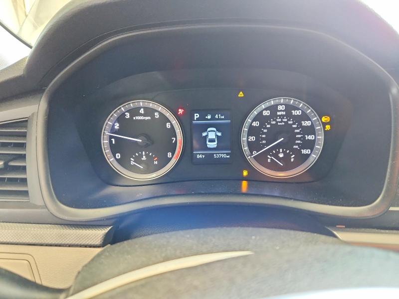 Photo 9 from auction – 2018 HYUNDAI SONATA with VIN 5NPE24AF0JH600175