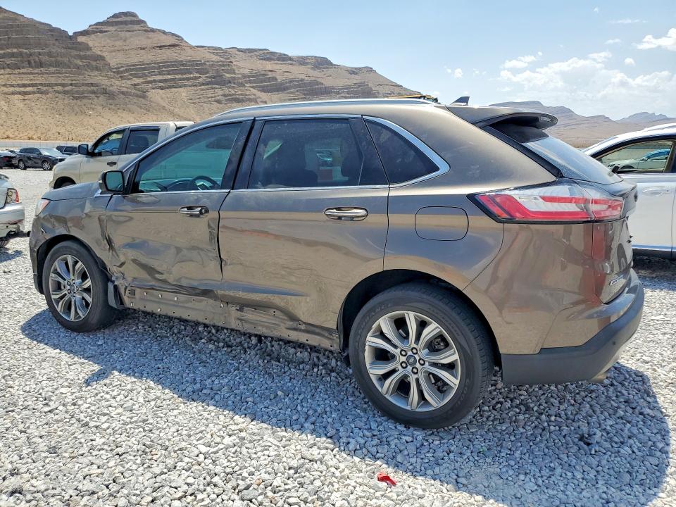 Photo 2 from auction – 2019 FORD EDGE with VIN 2FMPK4K93KBC64631