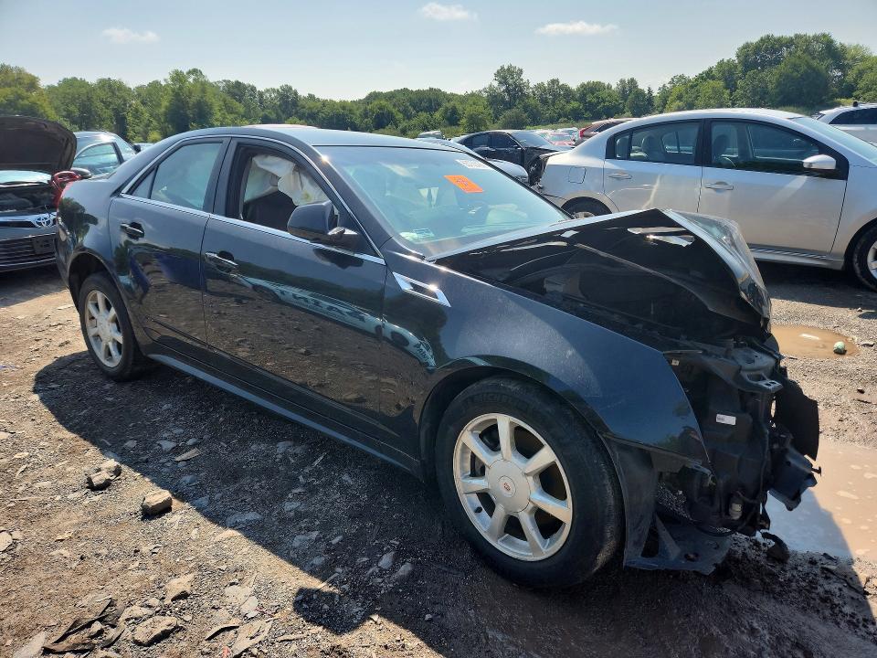 Фото 4 с аукциона – 2011 CADILLAC CTS с VIN 1G6DE5EY8B0104966