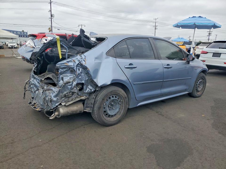 Photo 3 from auction – 2021 TOYOTA COROLLA with VIN JTDEAMDE6MJ004280