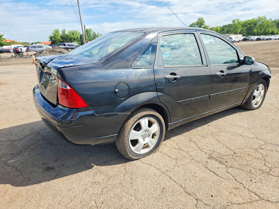 Photo 3 from auction – 2007 FORD FOCUS with VIN 1FAFP34N27W180317