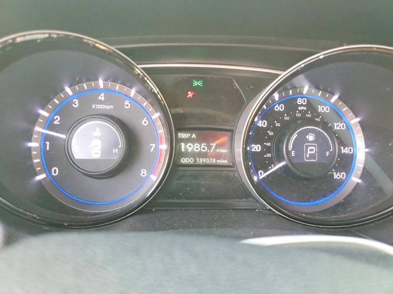Photo 9 from auction – 2013 HYUNDAI SONATA with VIN 5NPEC4AC3DH599742