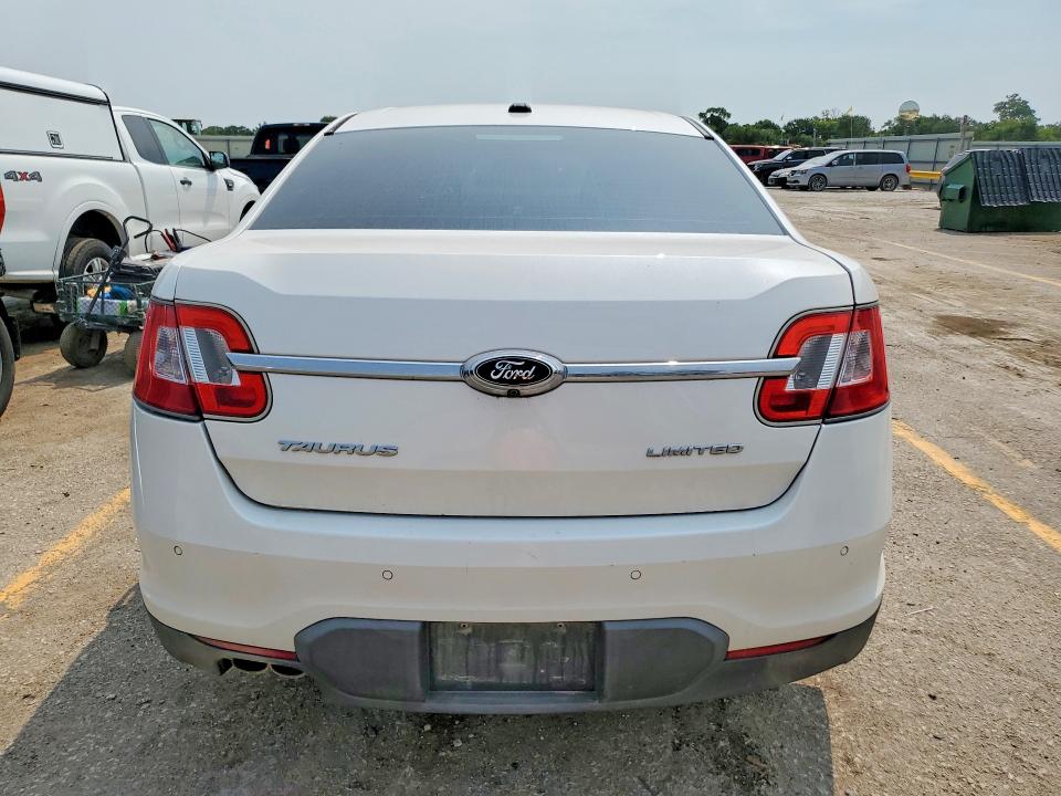 Photo 6 from auction – 2012 FORD TAURUS with VIN 1FAHP2FW2CG131390