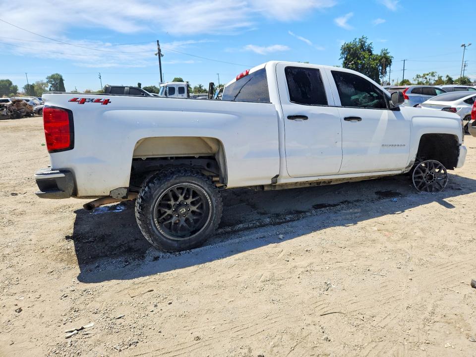 Photo 3 from auction – 2018 CHEVROLET SILVERADO with VIN 1GCVKNEC4JZ244635