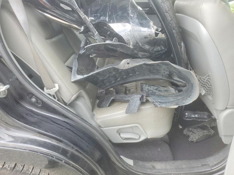 Photo 11 from auction – 2014 KIA SORENTO with VIN 5XYKW4A79EG463007